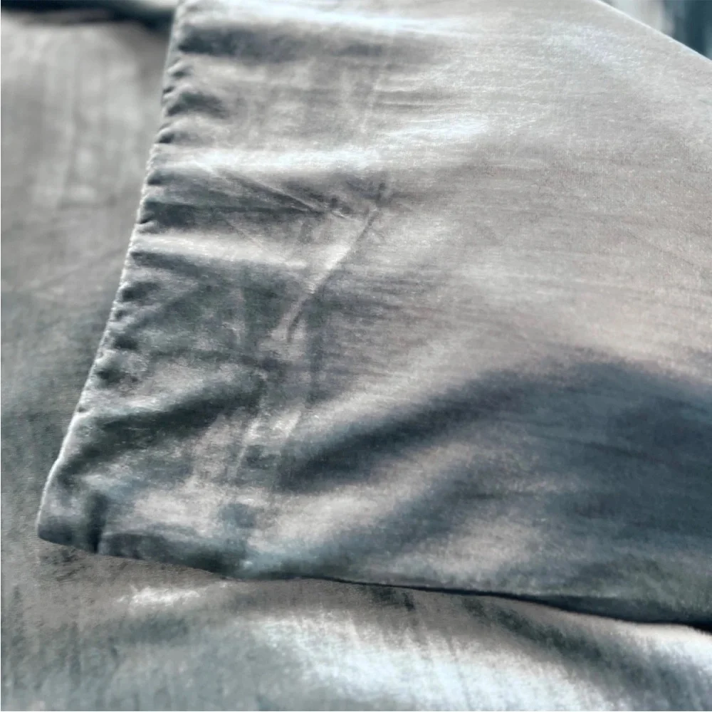 RARE West Elm FULL / QUEEN Crinkle Velvet Duvet Cover Silver Gray Blue Shimmer